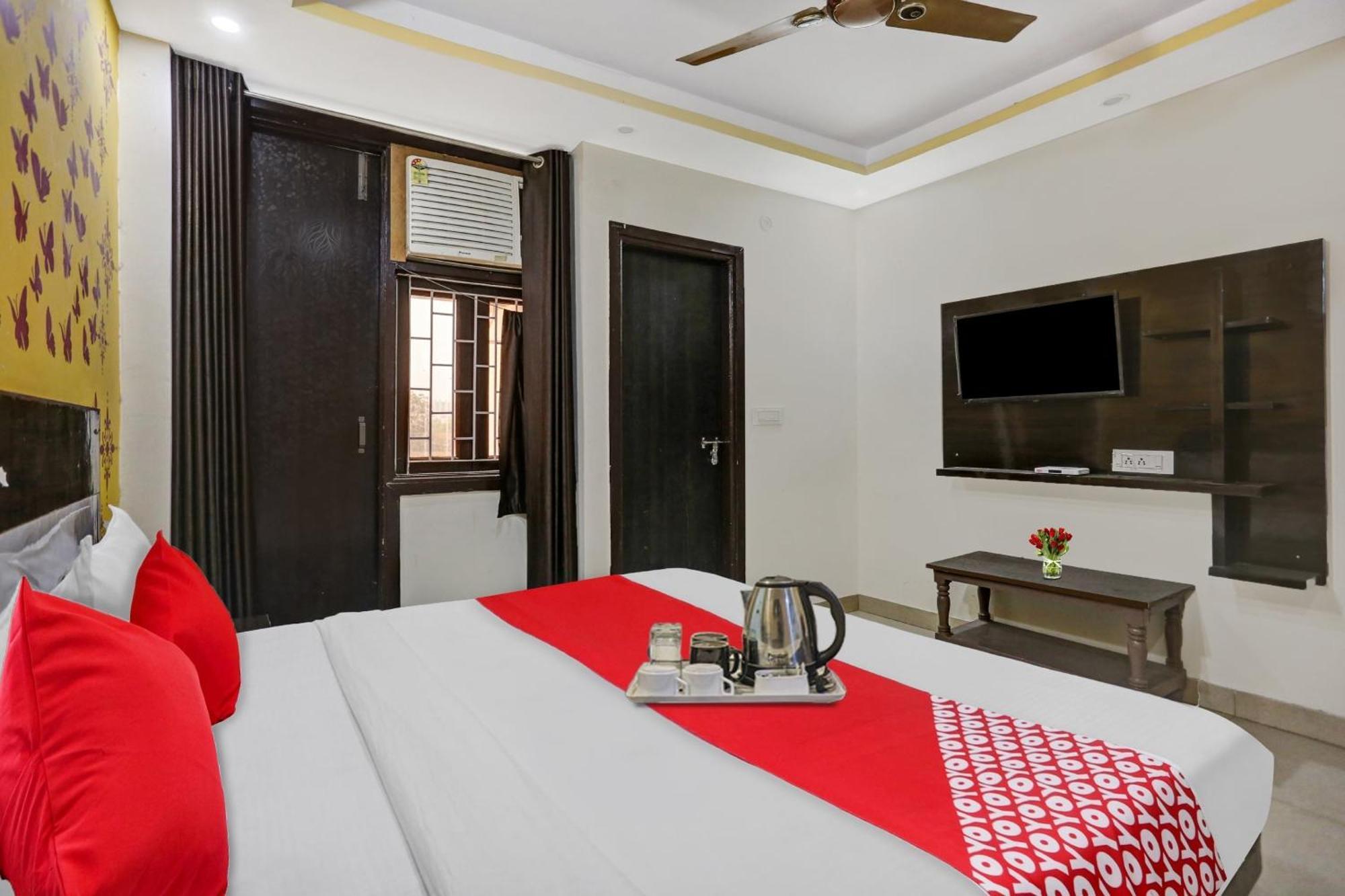 Hotel O Hotel Blue Orchid New Delhi Exterior photo